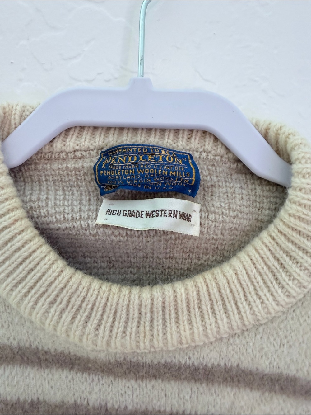 Pendleton sweater - Picture 2 of 3